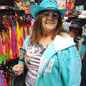 Meet your Posher, Kathy